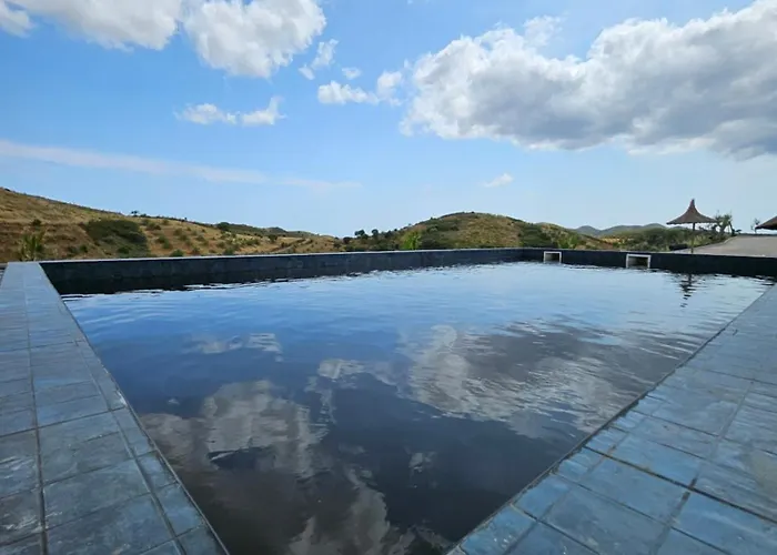 Portugals Infinity - Fantastica Com Vista De Mar Em